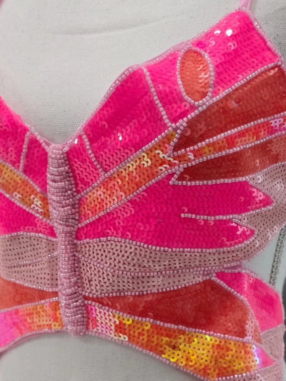 Club Exx ✦ Pixlie Playa Dreamin Butterfly Sequin Halter Top ✦ Pink Multi M/L NWT - Picture 10 of 12